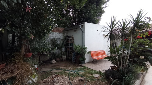 Imagen 18 de 20 de Chalet 4 Ambientes. Lote 10 X 21 Mts
