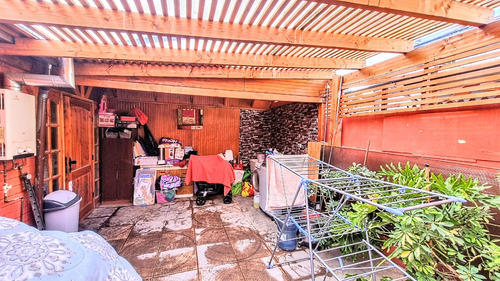 Acogedora Casa 3d-1b Luis Matte Larrain / Nonato Coo
