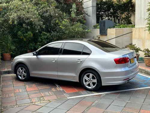 Volkswagen Jetta Vi 2.5 Comfortline