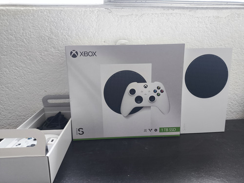 Consola Microsoft Xbox Series S De 1 Tb Blanca (Usado)
