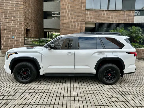 Toyota Sequoia 3.5 V6 Trd Pro