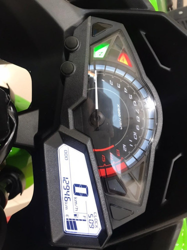 Imagem 6 de 8 de Kawasaki Ninja 300 2018 Verde