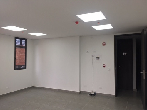 Imagen 6 de 24 de Bogota, Arriendo Oficina/consultorio
