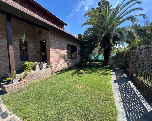 Casa Venta Benavidez C/ Pileta + Depto Lote 638 M2