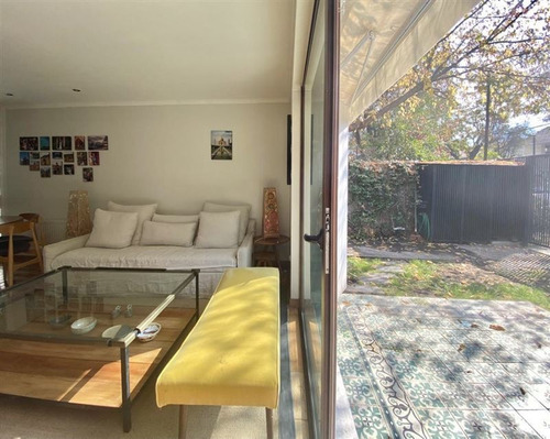 Casa En Venta De 3 Dorm. En Vitacura