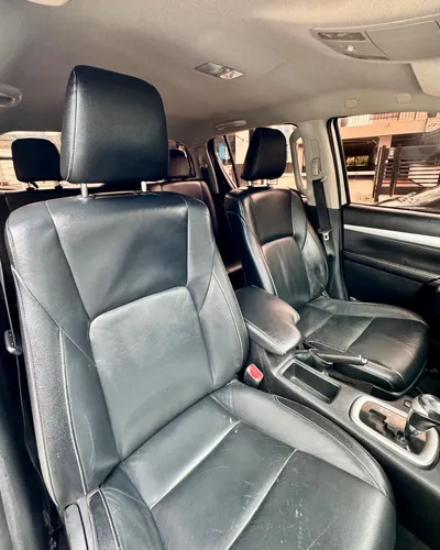 Toyota Hilux 2.8 Srv