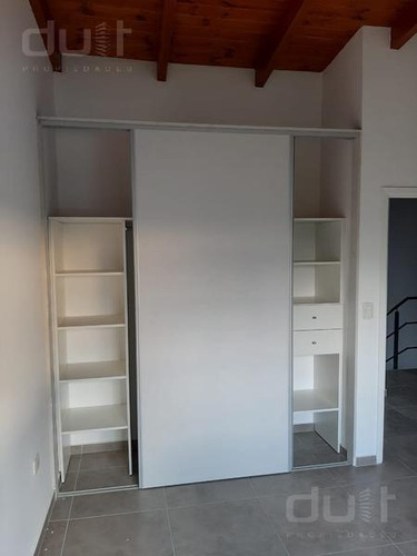 Imagen 14 de 24 de Venta De Duplex 2 Dormitorios En B° San Fernando - Complejo Cerrado