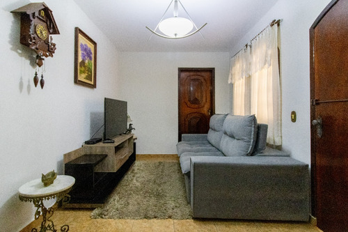 Casa Térrea Com 3 Dormitórios À Venda, 223 M², Vila Galvão, Guarulhos - Sp