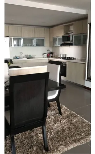 Apartamento Castellana 2 Parqueaderos+cuarto Util