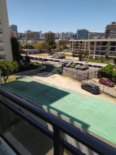Departamento En Venta De 2d En Viña Poniente San Martin