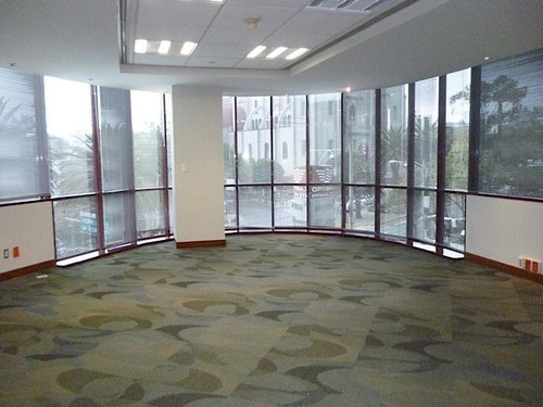 Imagen 1 de 7 de Oficinas De Alta Gama En Palmas En Renta