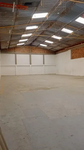 Bodega En Arriendo 1.133m Montevideo