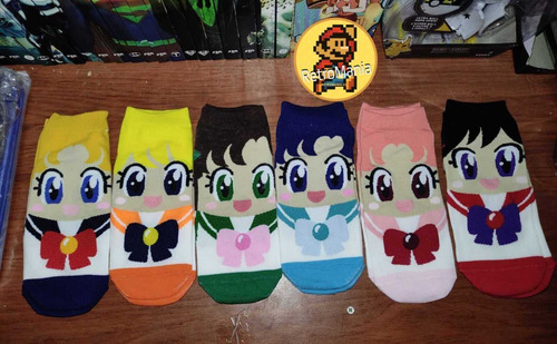 Imagen 2 de 2 de Pack 6 Calcetines Sailor Moon