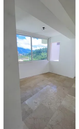 Edificio En Venta En Baruta