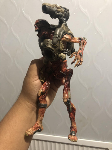 Doom Edición Coleccionista Xbox Estatuilla (detalle) (Usado)