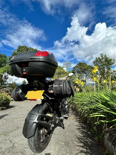 Pulsar Ns 200 Con Accesorios Y En Excelentes Condiciones