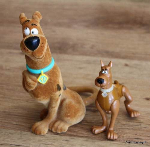 2 Figuras De Coleccion De Scooby Doo Vintage