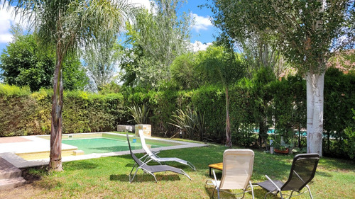 Casa En Venta Barrio El Centauro Canning