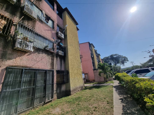 Apartamento En Venta La Morita Urbanización Privada
