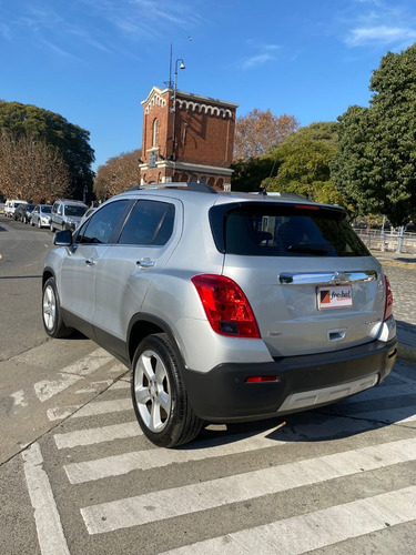 Imagen 5 de 21 de Chevrolet Tracker 1.8 Awd Ltz+ At 2015