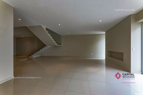 Imagen 22 de 30 de Casa De Lujo En Venta Nueva Bugambilias Sur