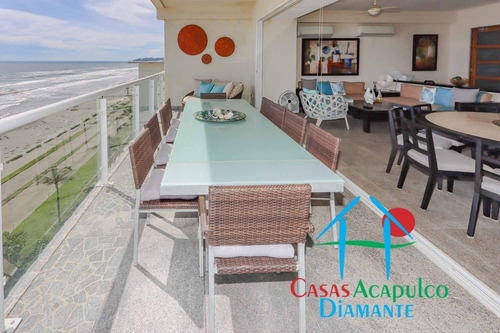 Imagen 8 de 14 de Cad Ocean Front 602. Terraza Con Vista Frontal Al Mar