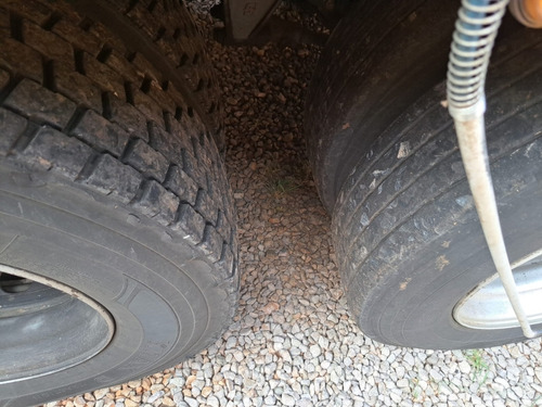 Cargo 2429 E 6x2 Turbo Câmara Fria