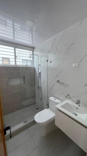 Imagen 19 de 20 de Se Renta Apartamento (se Alquila)
