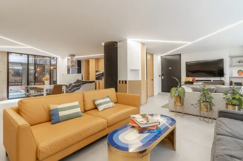 Apartamento En Arriendo/venta En Quinta Camacho. Cod V8935