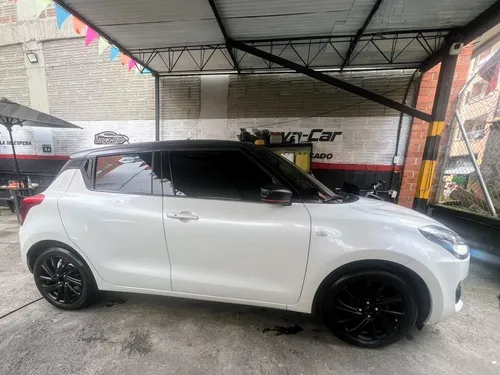 Suzuki Swift 1.2 Hybrid 2Wd