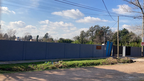 Venta De Lote En Barrio Con Portón, Tortuguitas