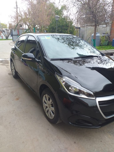 Peugeot 208 Active 1.5 Arcars