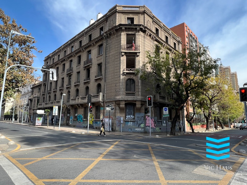 Gran Oportunidad Edificio Esquina 2610m2, Se Aceptan Ofertas