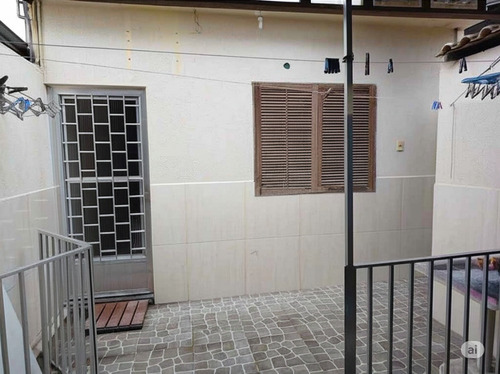 Duplex Com 3 Quartos E Garagem No Gradim Em São Gonçalo