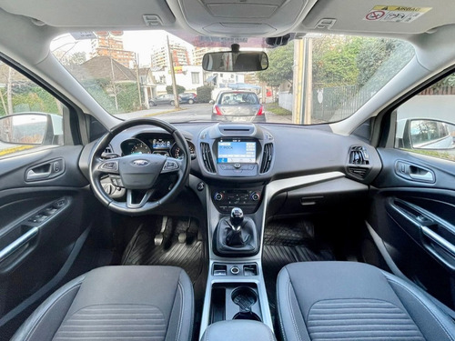 Imagen 7 de 13 de Ford Escape 2.0d Manual S