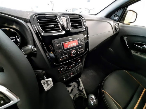Imagen 13 de 23 de Renault Stepway Zen 1.6sce Tasa 19.9% (dm)
