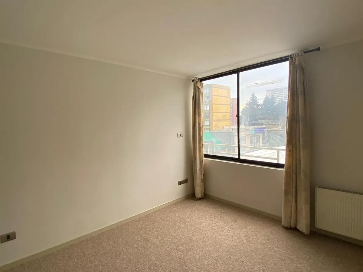 Imagen 1 de 7 de Vendo Departamento En Temuco, Sector Centro, 1d, 1b, Living