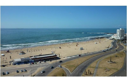 Imagen 14 de 30 de Imperiale Iii - Luxury Apartamentos En Parada 1 De Playa Brava