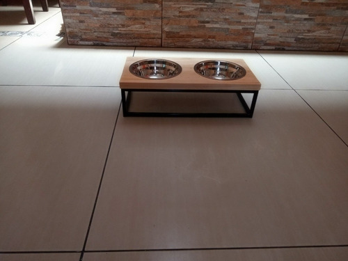 Cama Y Comedero Para Gatos