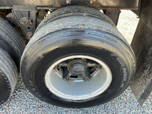 Carreta Semi Reboque Randon Carga Seca 3 Eixos Ano 1993