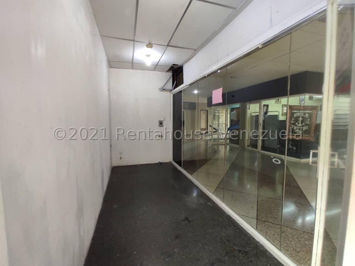 Imagen 14 de 30 de Excelente Local En Reconocido Centro Comercial En Venta En Barquisimeto, Centro. Jose Lopez Tlf 04145533925. Cod. 22-8925. Lara, Venezuela