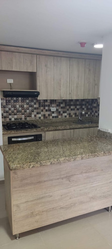 Se Vende Apartamento En Unidad Residencial Madera Silvestre, Bello, Excelentes Acabados