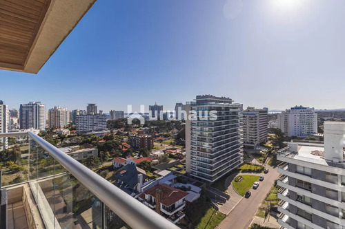 Venta Apartamento Dos Dormitorios Punta Del Este Edificio Icon Brava