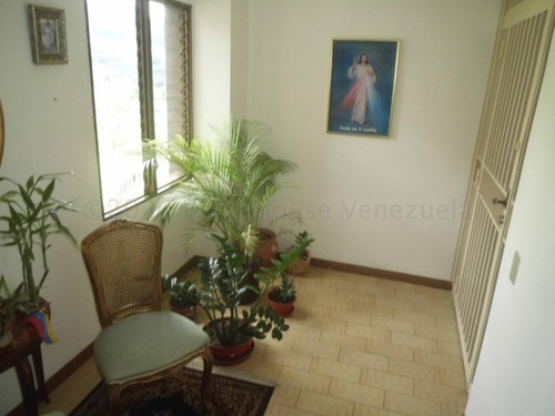 Apartamento En Venta Las Mesetas De Santa Rosa De Lima Mls #24-20920 Yelixa A 