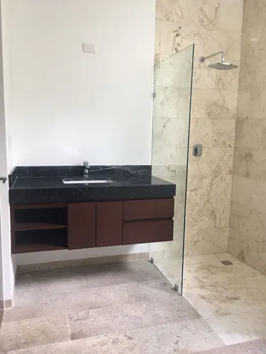 Casa En Venta En Privada Nortemerida