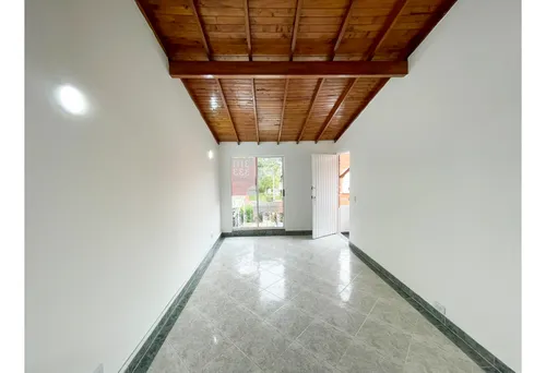 Arriendo Apartamento En Itagüí