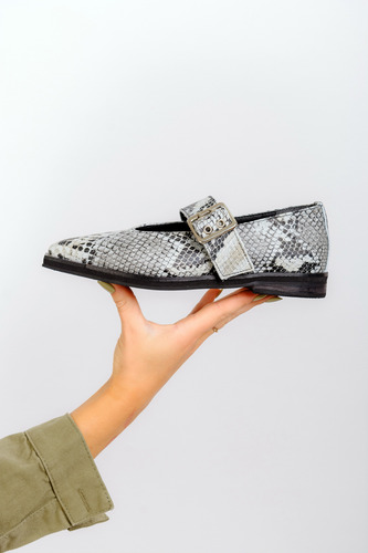 Zapatos Mocasines Mujer Cuero 100% Hebilla Punta Fina Safi