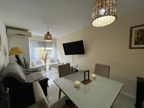 Venta Apartamento 2 Dormitorios Con Garage Rentado Centro