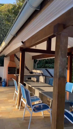 Imagen 5 de 21 de Departamento Temporada Ubatuba Brasil Piscina Parrila Aire