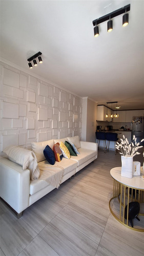 Departamento En Venta De 1 Dorm. En Huechuraba Con Est Y Bod